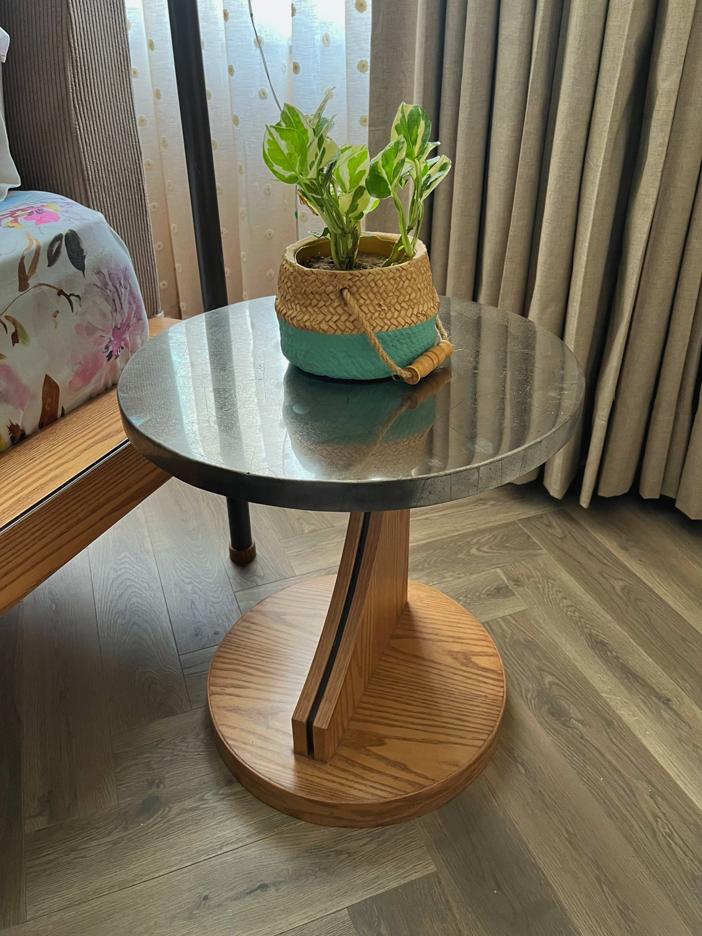 Atem GranMetal Table