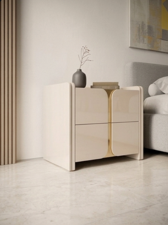 kittu Reiss SideTable